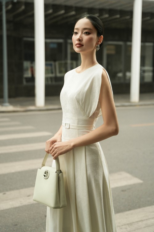 Sixdo White Woven Flared Dress